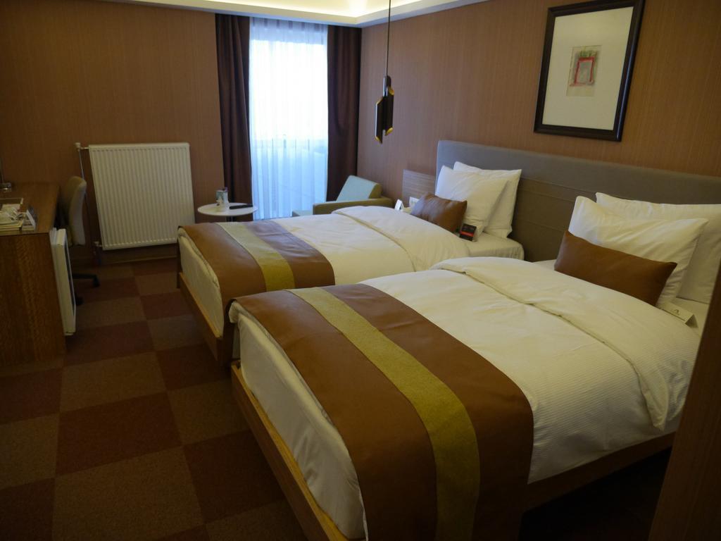 The Crater Hotel Tatvan Szoba fotó